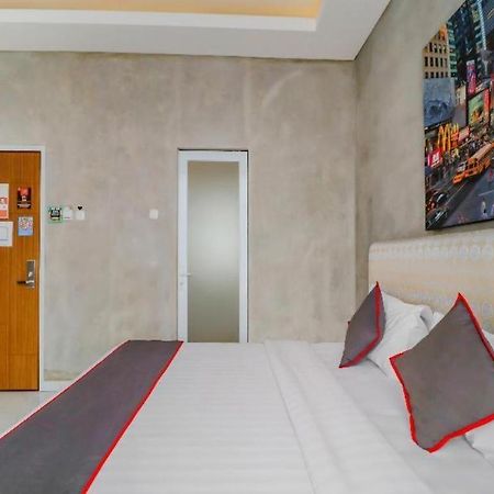Hotel Collection O 31 The Batik Bed And Coffee Bandung Esterno foto