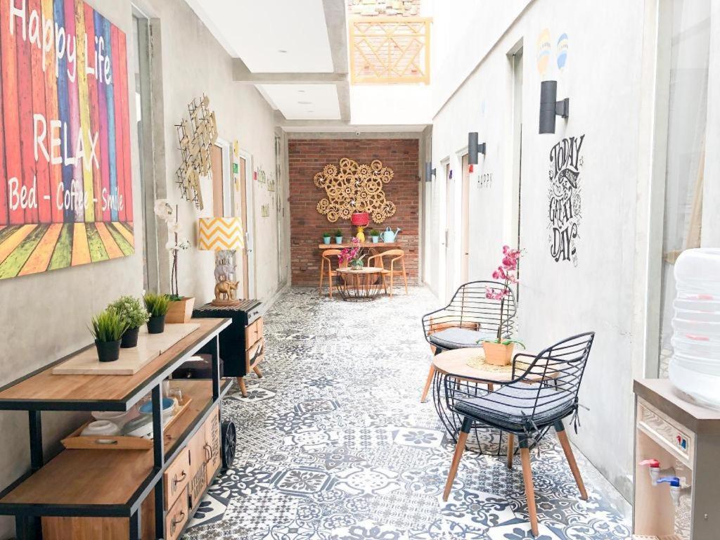 Hotel Collection O 31 The Batik Bed And Coffee Bandung Esterno foto
