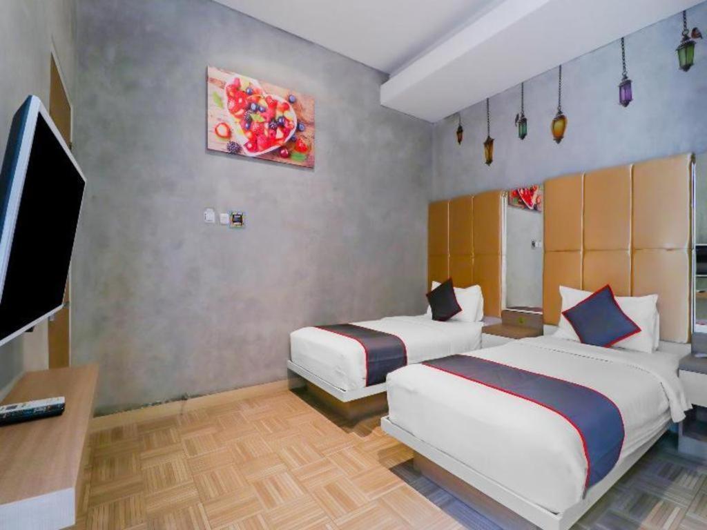 Hotel Collection O 31 The Batik Bed And Coffee Bandung Esterno foto